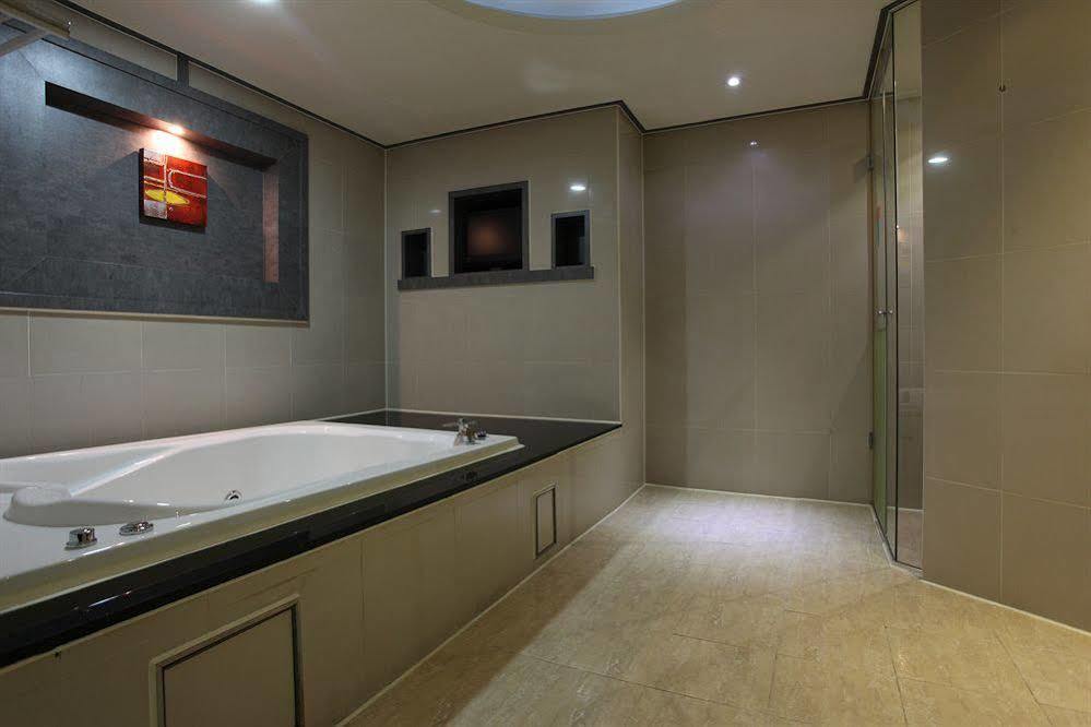 Hotel Tomgi Seoul Exterior photo